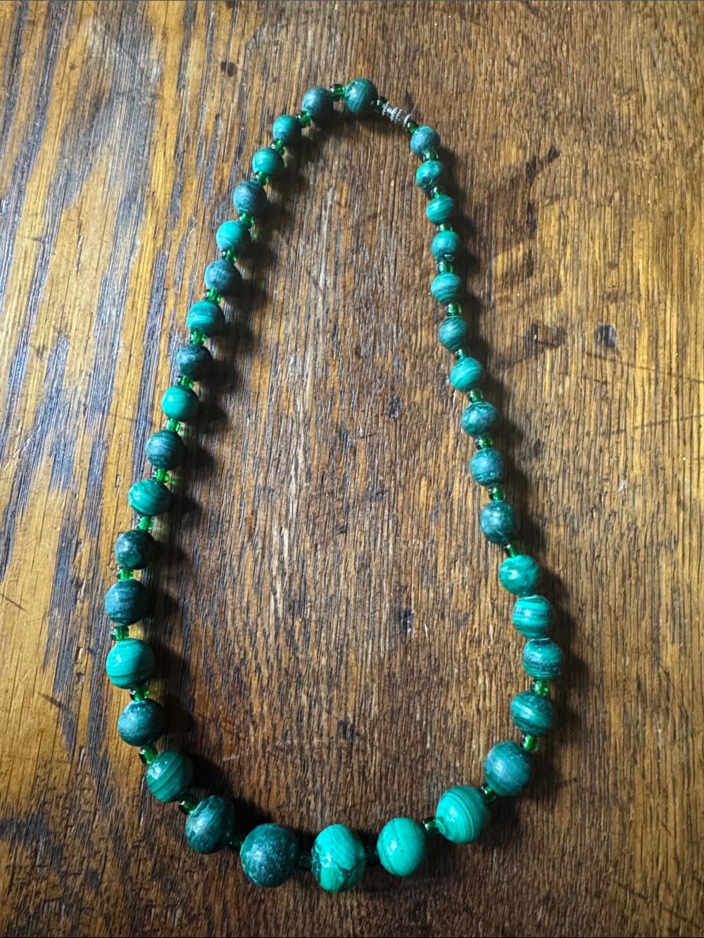 Malachite vintage beaded necklace